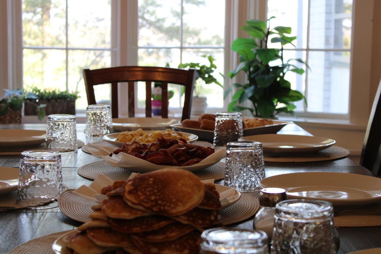 The Hillside B&B. Home W/ Breakfast Service! Wisconsin Dells Eksteriør bilde